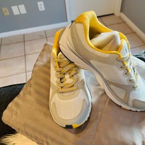 Vionic Yellow and Gray Sneakers with 1st ray technology